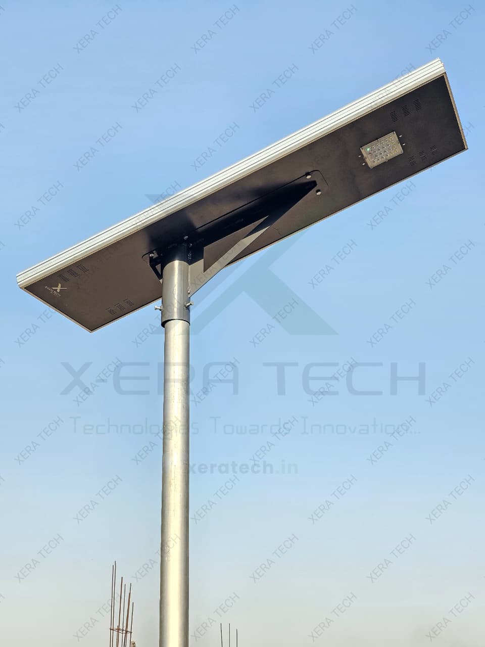 40W Solar Street Light All In One Lens Model – 40WW LED Solar Street Light by Xera Tech