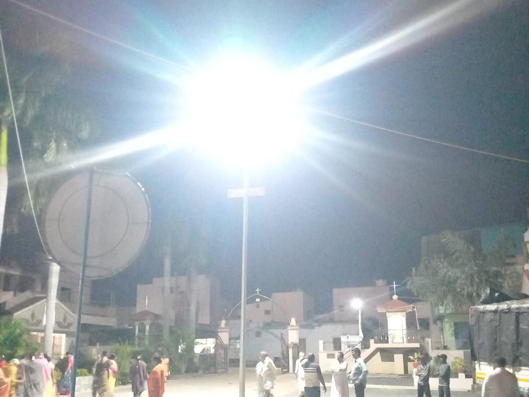 Solar Highmast light system – Xera Tech LED Lighting in Aandhra Pradesh Nandiyal , Maharashtra